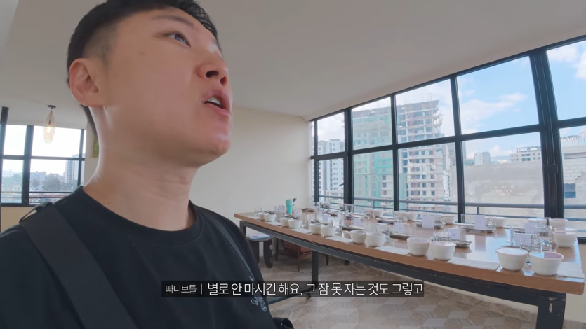 절벽 끝에 만든 세계에서 가장 위험한 교회 가보기【아프리카7】 36-2 screenshot.png