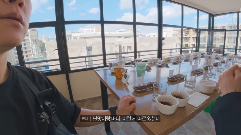 절벽 끝에 만든 세계에서 가장 위험한 교회 가보기【아프리카7】 36-57 screenshot.png