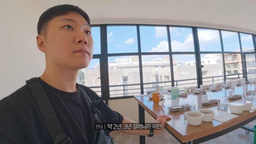 절벽 끝에 만든 세계에서 가장 위험한 교회 가보기【아프리카7】 37-1 screenshot.png