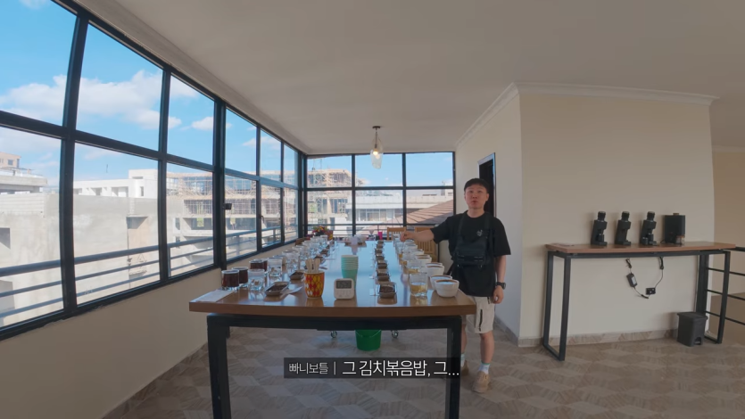 절벽 끝에 만든 세계에서 가장 위험한 교회 가보기【아프리카7】 38-23 screenshot.png